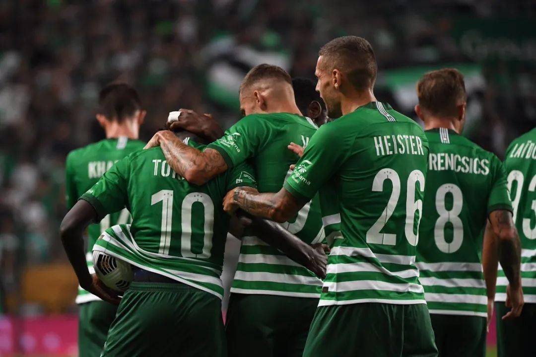 阿贾克斯大胜苏黎世勇夺荷兰联赛冠军