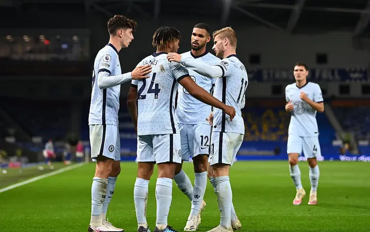 欧洲强队大战告捷，职业赛事中收获佳绩的简单介绍