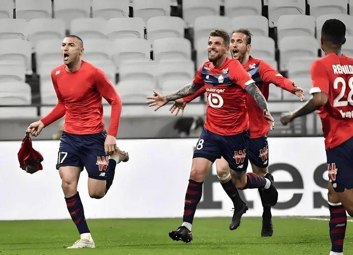 圣埃蒂安在主场迎战里昂，双方实力半斤八两的简单介绍