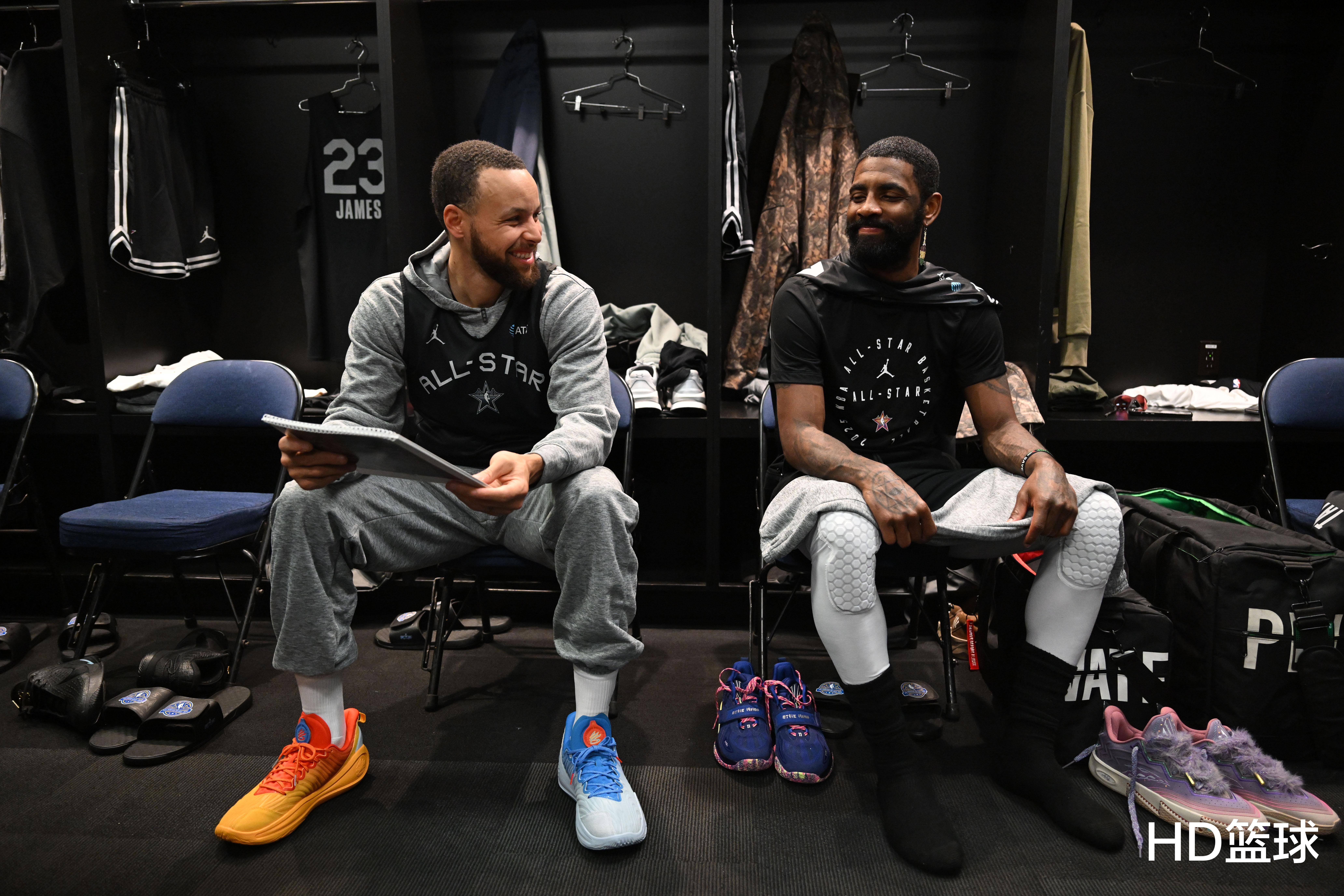 爱游戏在线-NBA全明星周末盛况空前展现超凡篮球魅力