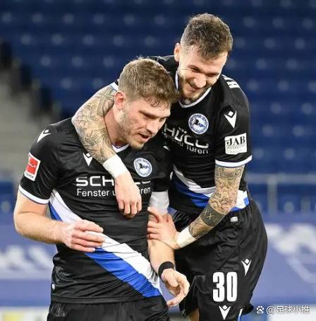 爱游戏APP-包含巨人之战，霍芬海姆激战门兴格拉德巴赫的词条