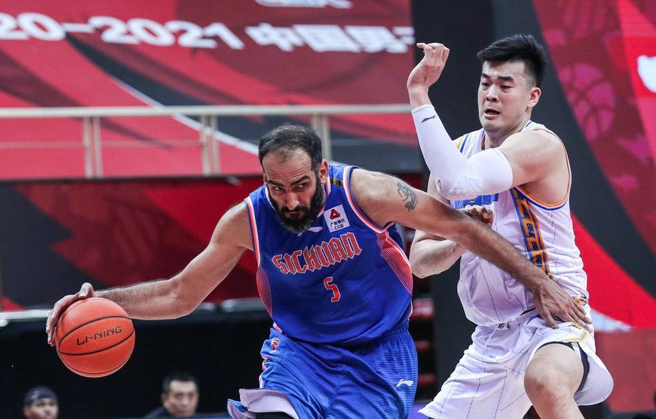 爱游戏官方入口-关于安徽男篮在主场取得胜利，继续追赶积分榜的信息