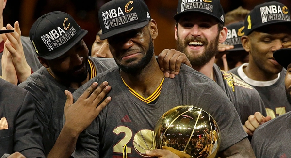 NBA总冠军之争,巨星斗志昂扬 NBA总冠军之争,巨星斗志昂扬