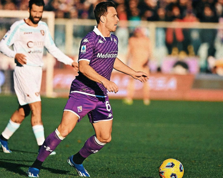 包含兰斯连场不胜，波尔多祈求更多胜利的词条