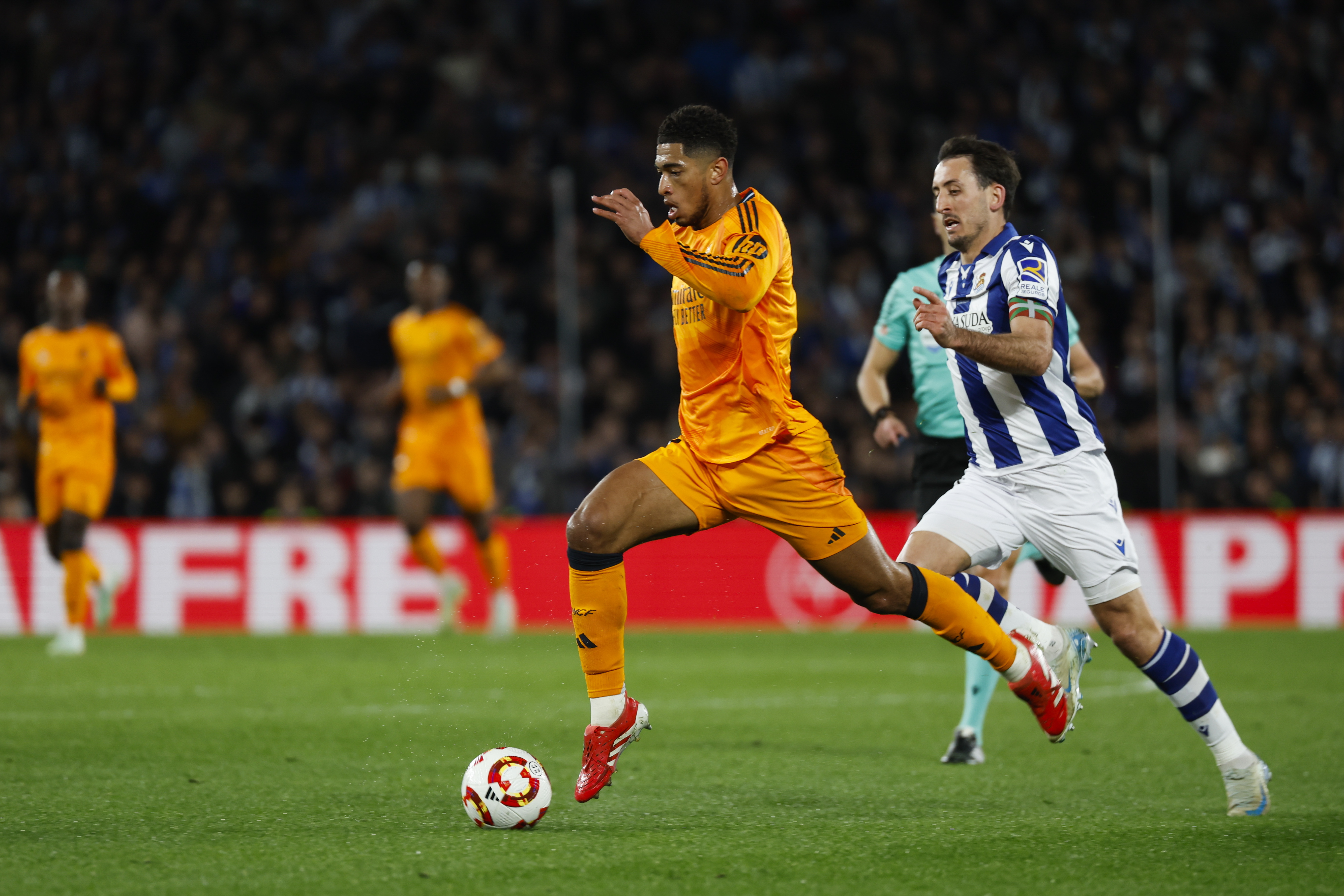 爱游戏体育-西班牙足球出现了哪些惊艳一瞬？