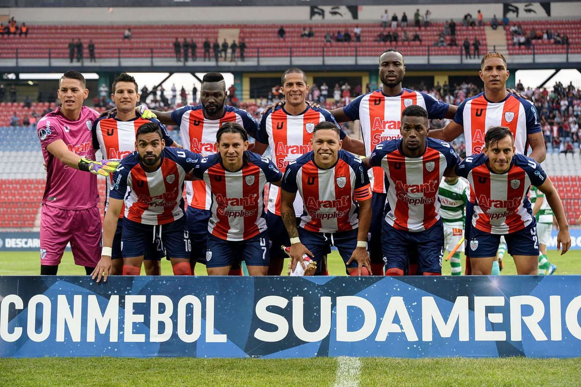 里尔主场取胜,继续追逐法甲冠军 里尔主场取胜,继续追逐法甲冠军