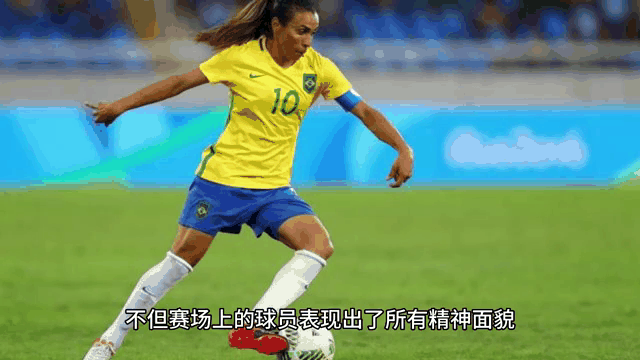 爱游戏大厅-巴拿马女足选手获得个人荣誉，登上封面