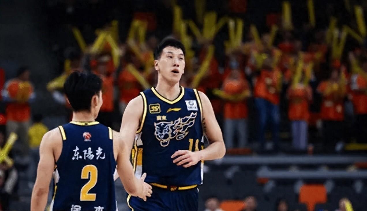 辽宁队在比赛中展现出强大实力,轻松战胜对手的简单介绍 辽宁队在比赛中展现出强大实力,轻松战胜对手的简单介绍