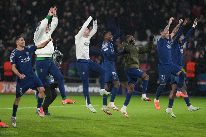 爱游戏官方-曼城逆转多特，主场豪取胜利晋级