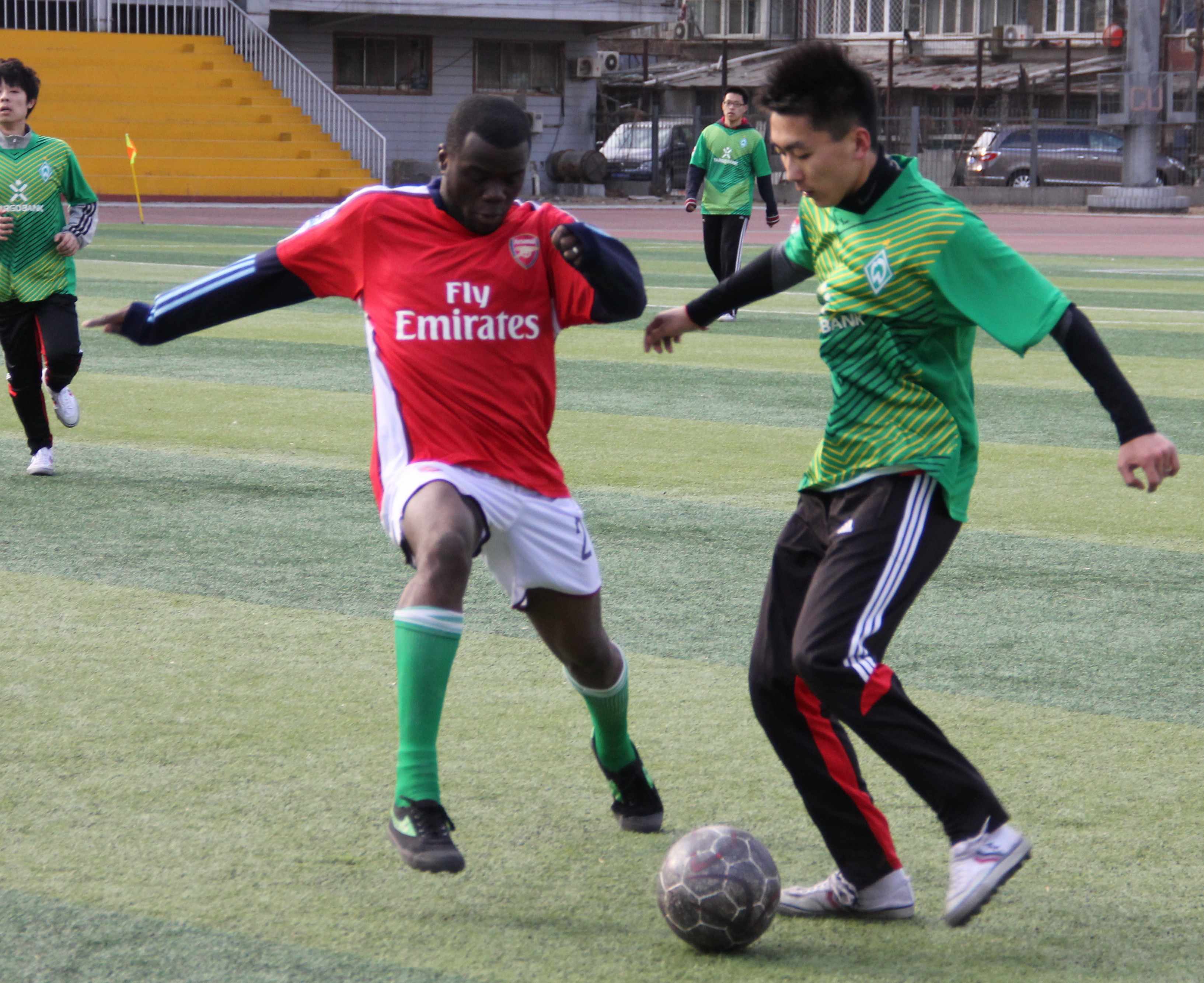 包含奋勇争先,各国选手在激烈角逐中争得头筹的词条 包含奋勇争先,各国选手在激烈角逐中争得头筹的词条