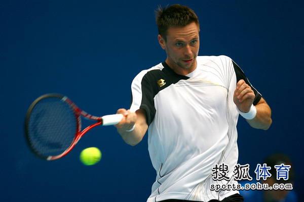 瑞典痛失两球落败,波利塔诺奉献传射的简单介绍 瑞典痛失两球落败,波利塔诺奉献传射的简单介绍