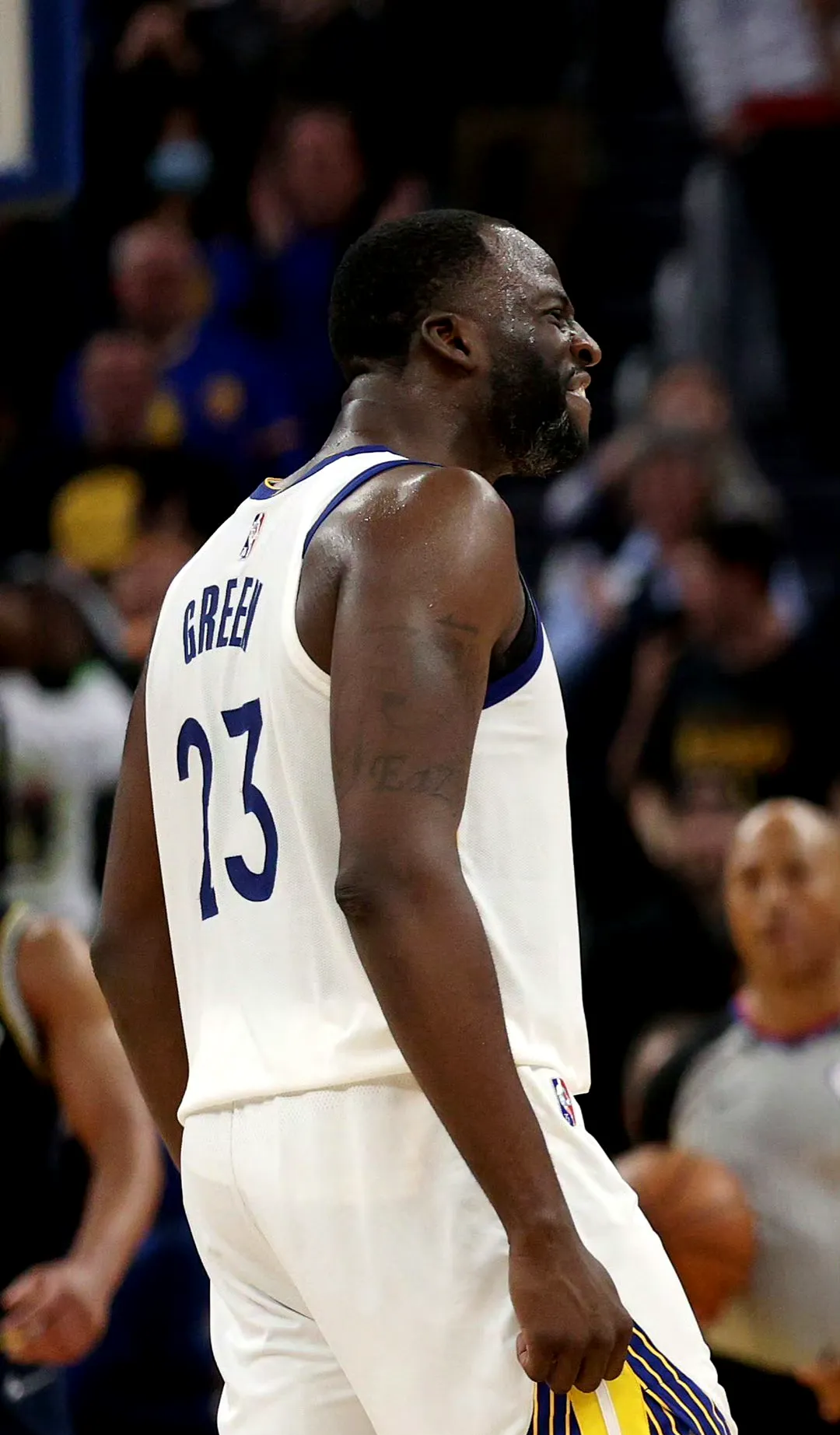 勇士核心伤愈归来,球队重新焕发战斗力 勇士核心伤愈归来,球队重新焕发战斗力