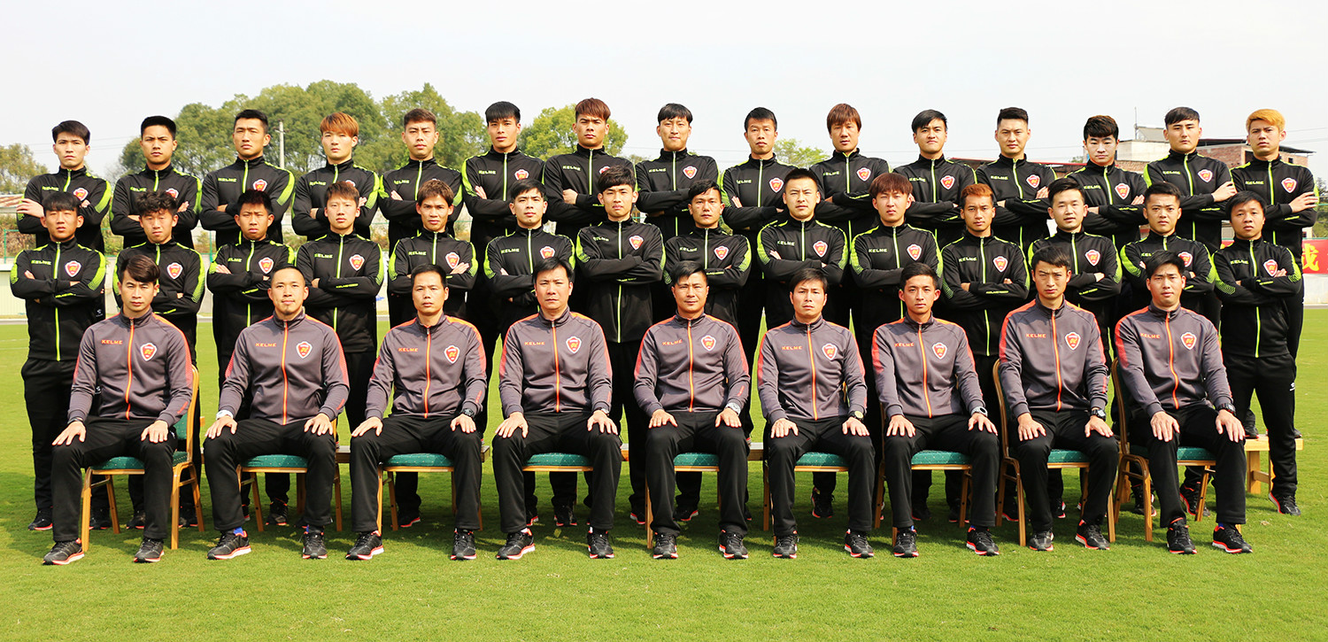 主教练指挥足球新赛季展望掀起热议 主教练指挥足球新赛季展望掀起热议