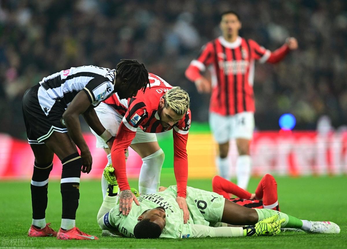 乌迪内斯防守严密，取得客场胜利