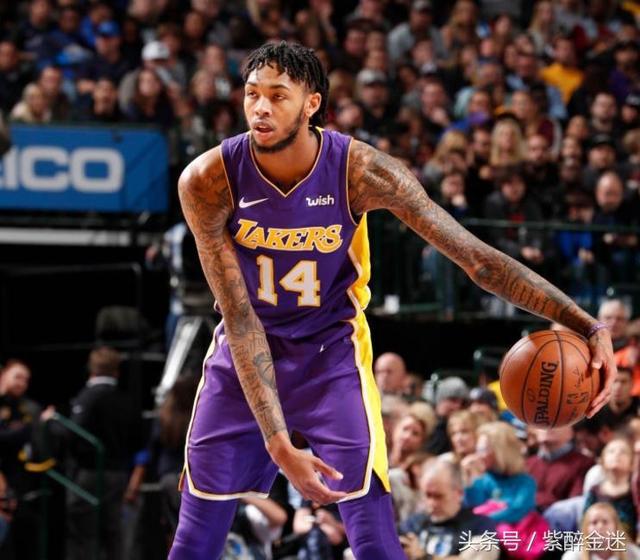 爱游戏tv-关于关键时刻！球员临危不惧展现实力的信息