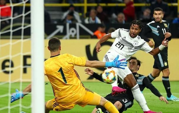 巴黎碾压德国，格纳布里一己之力扛起全队的简单介绍