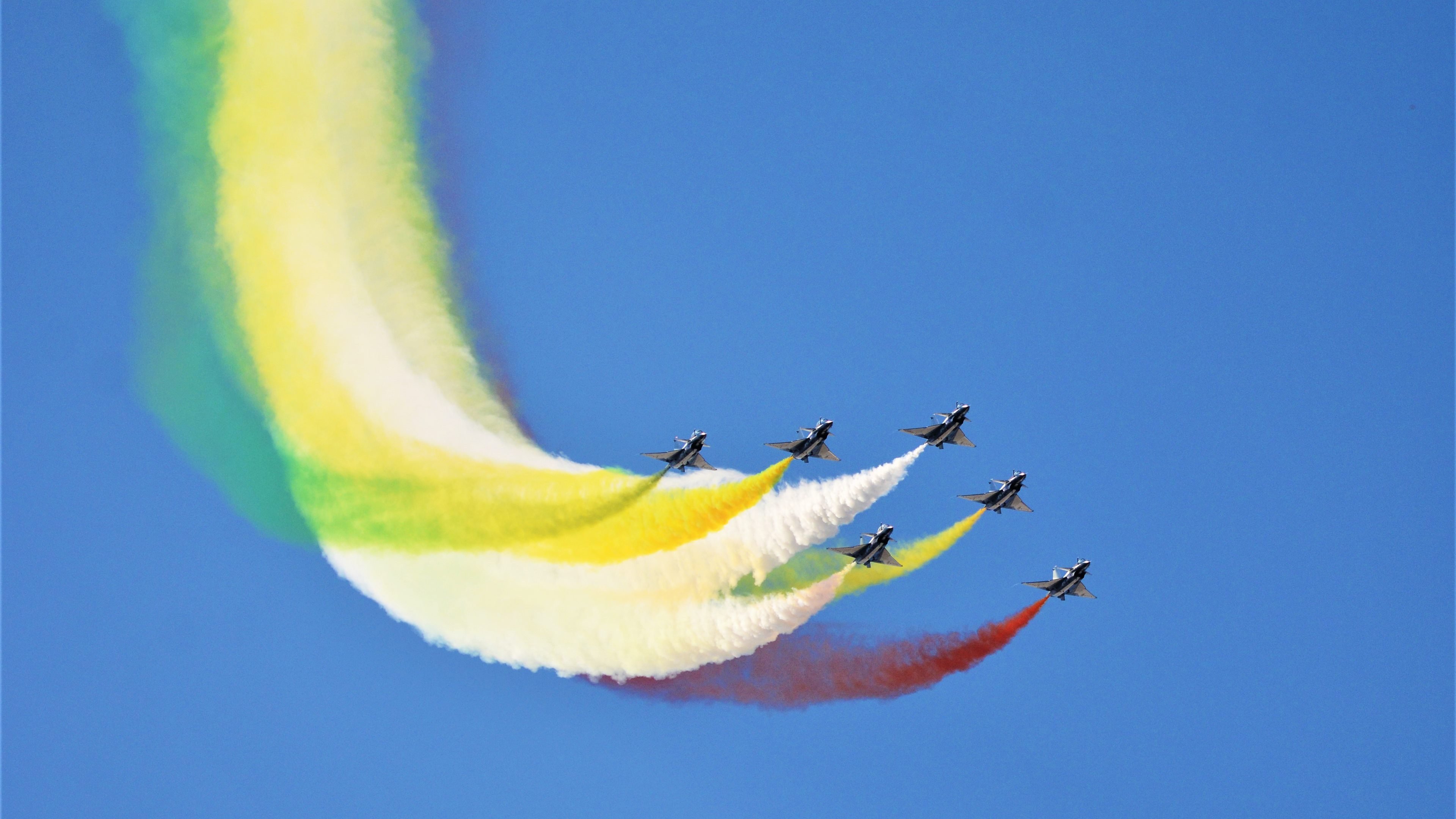 爱游戏下载-2026世界杯焦点战，黄蜂力克76人，黑马逆袭晋级八强