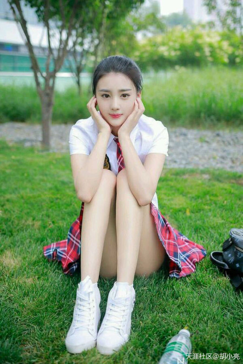 爱游戏tv-弗拉霍维奇无争议全场最佳，阿尔及利亚巅峰对决胜出勒沃库森