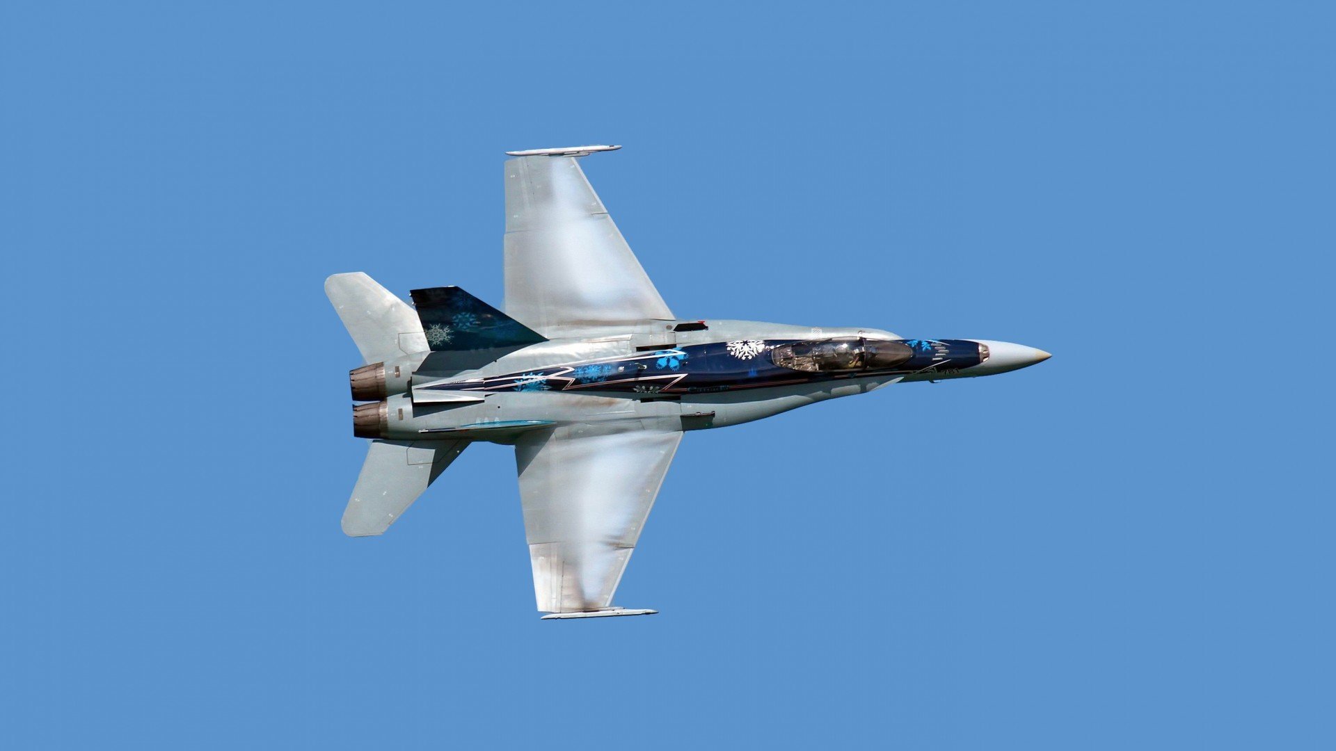 爱游戏下载-浓眉擎天刷新总决赛纪录，湖人夜战铸就传奇篇章